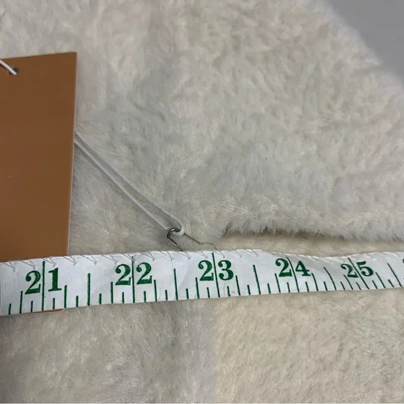 Cream Zip-Up Sweater by Cyrus Large NWT - Picture 9 of 11